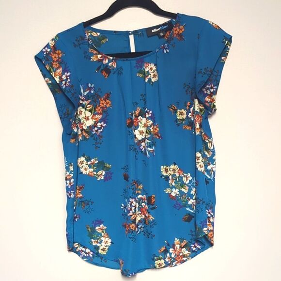 aliceblue Blue Floral Short Sleeve Blouse - Picture 1 of 6